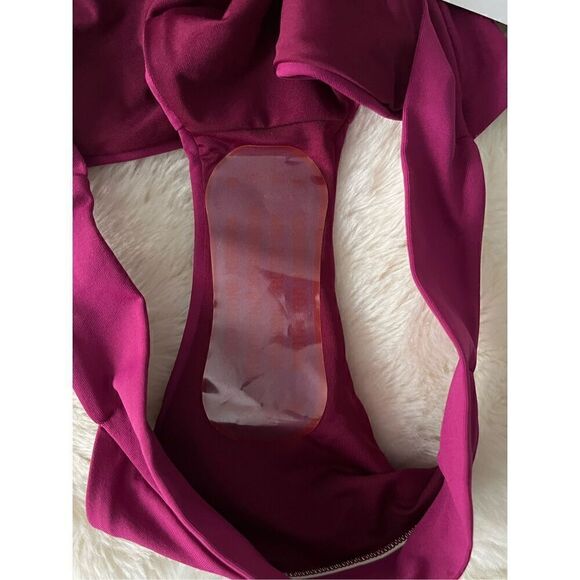 Iris & Ink Women’s Halter Tie Berry Bikini size Small. - Picture 7 of 10